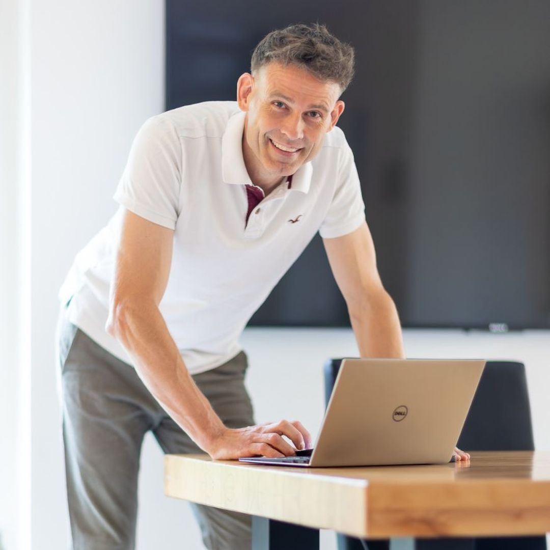 karsten_borgmann_office_laptop